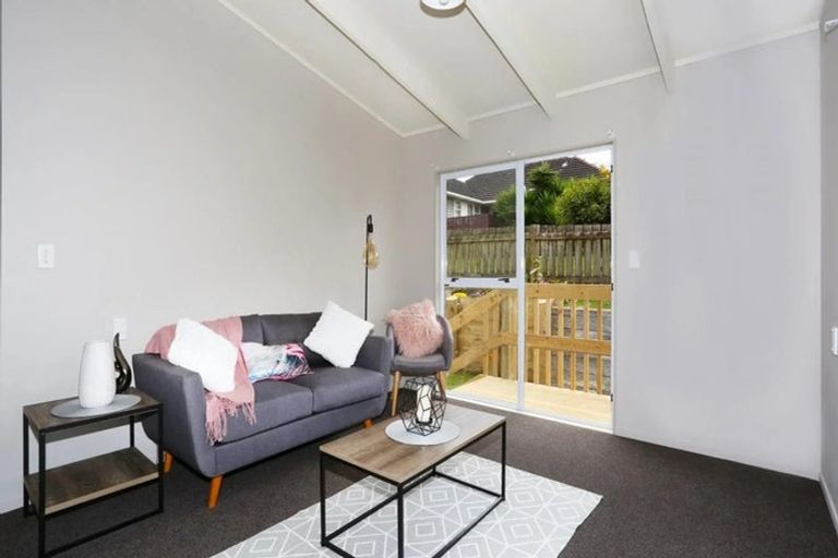 Photo of property in 80a Arimu Road, Papakura, 2110
