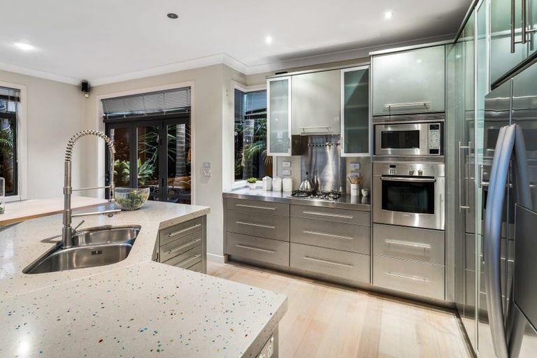 Photo of property in 1a Whitby Crescent, Mairangi Bay, Auckland, 0630