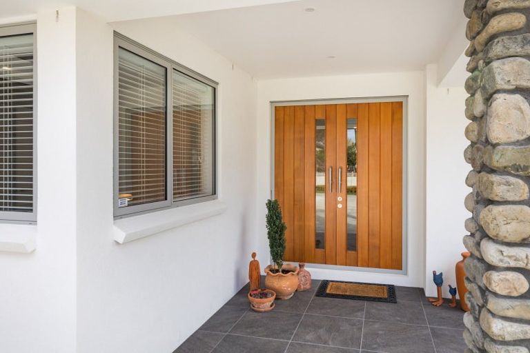 Photo of property in 33 Elmira Avenue, Hokowhitu, Palmerston North, 4410