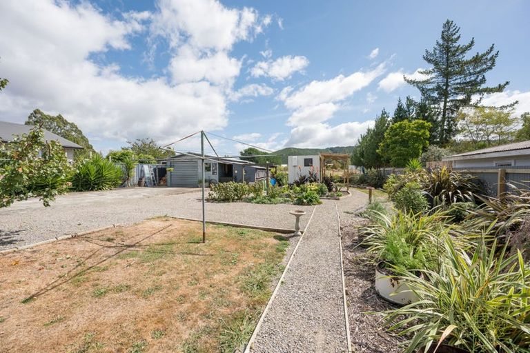 Photo of property in 195 Whitby Road, Wakefield, 7025