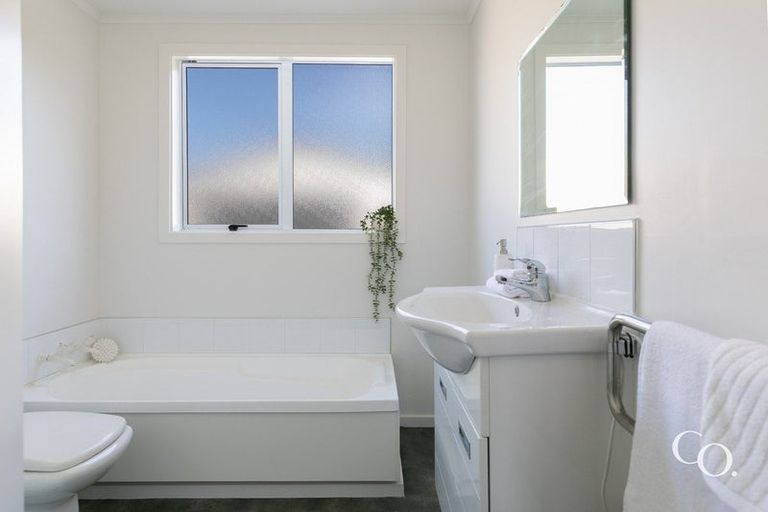 Photo of property in 72 Douglas Mclean Avenue, Marewa, Napier, 4110