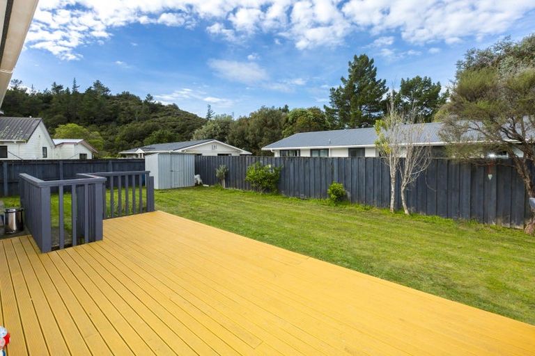 Photo of property in 44 Lord Street, Stokes Valley, Lower Hutt, 5019