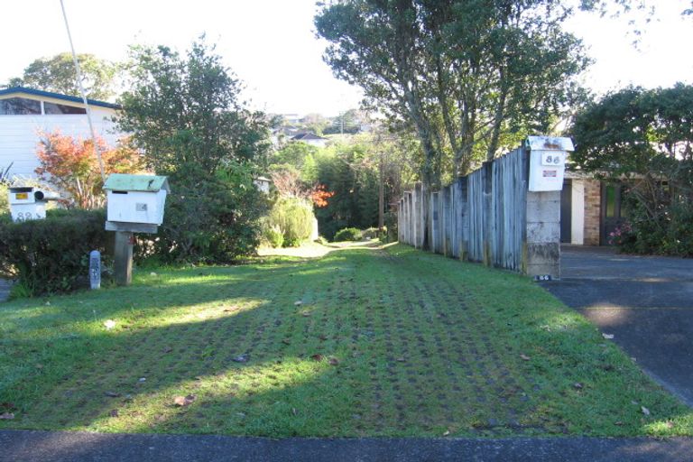 Photo of property in 84 Tiroroa Avenue, Te Atatu South, Auckland, 0610