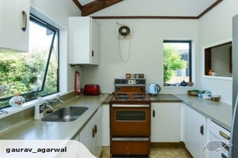 Photo of property in 709 Alexandra Street, Parkvale, Hastings, 4122