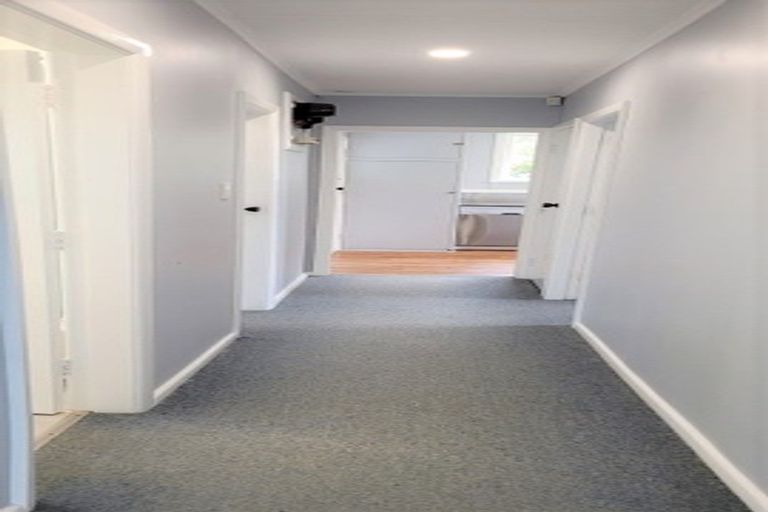 Photo of property in 12 Gear Terrace, Ranui, Porirua, 5024