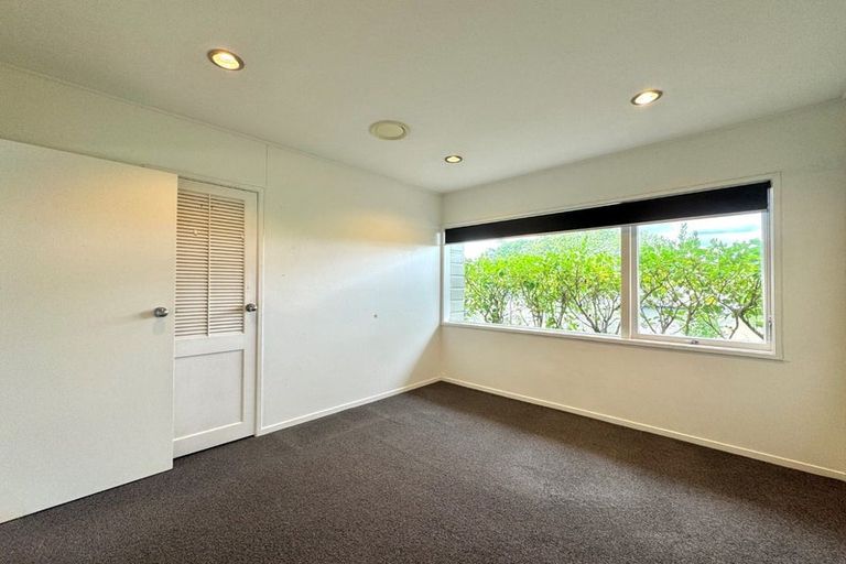 Photo of property in 98 Angelo Avenue, Howick, Auckland, 2014