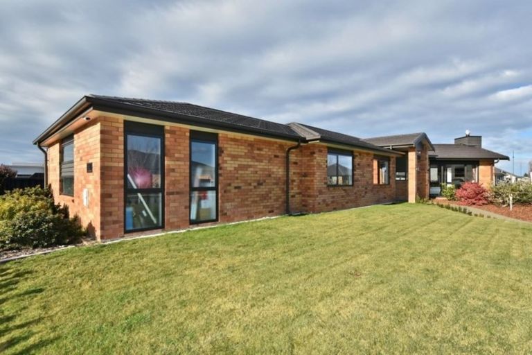 Photo of property in 15 Kawari Drive, Pegasus, 7612