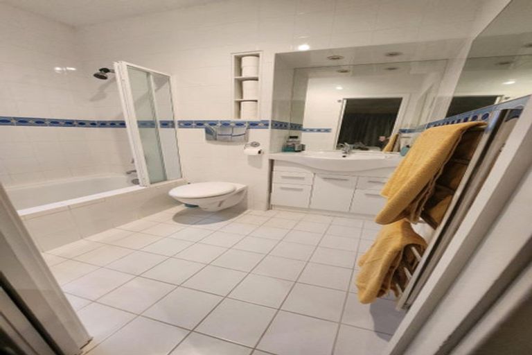 Photo of property in 192 Lake Road, Belmont, Auckland, 0622