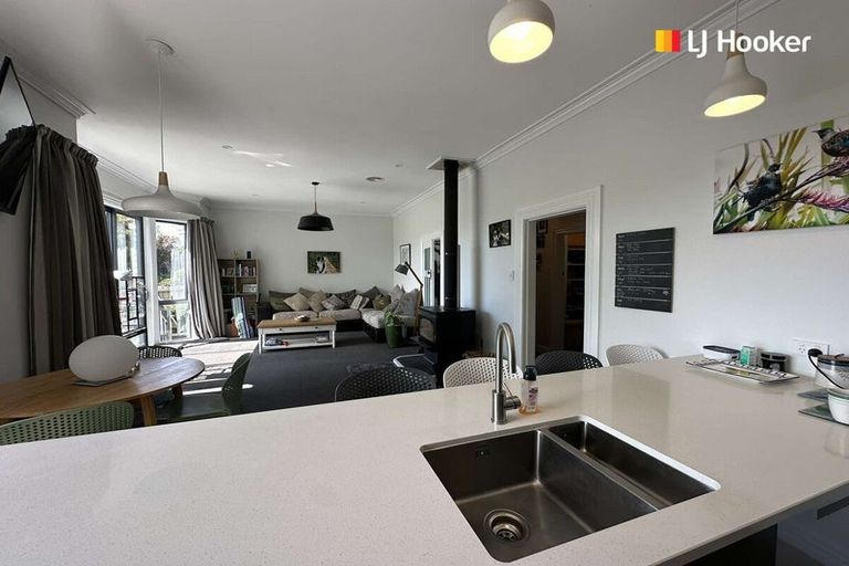 Photo of property in 128 Gladstone Road North, Mosgiel, 9024