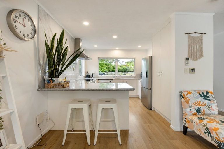 Photo of property in 34 Cromwell Drive, Fitzroy, Hamilton, 3206