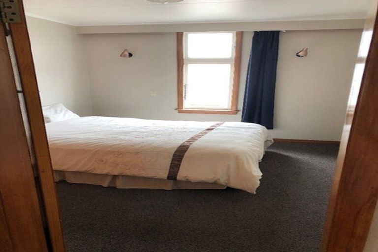 Photo of property in 6 Kawatiri Avenue, Gonville, Whanganui, 4501