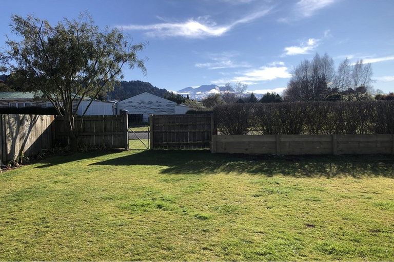 Photo of property in 5 Martin Place, Ohakune, 4625