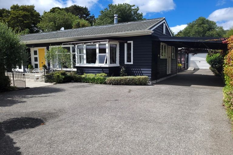 Photo of property in 24 Pempsey Street, Silverstream, Upper Hutt, 5019