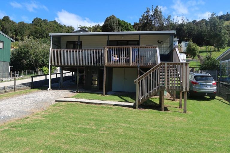 Photo of property in 16 Wharua Road, Oakura, Hikurangi, 0184