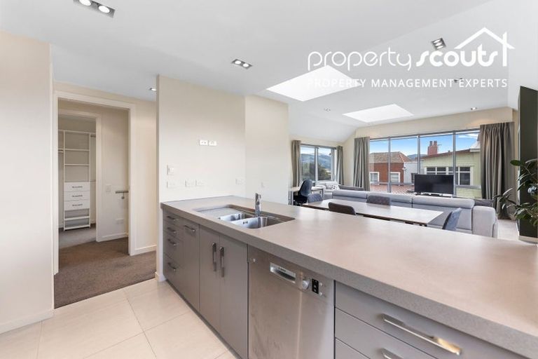 Photo of property in 1 Heritage View, Dunedin Central, Dunedin, 9016