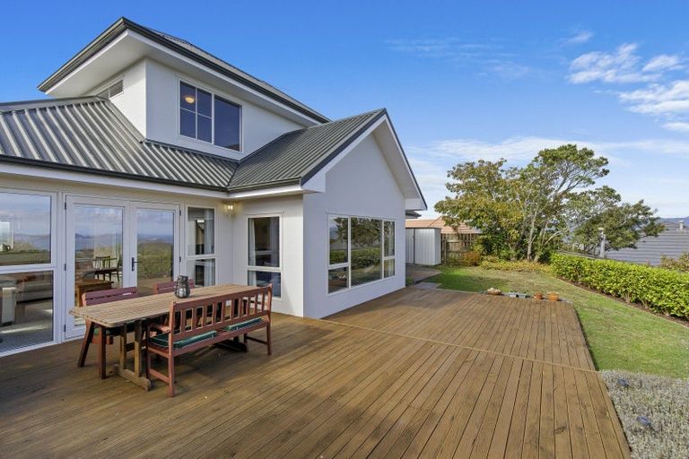 Photo of property in 3 Lemonwood Grove, Maungaraki, Lower Hutt, 5010