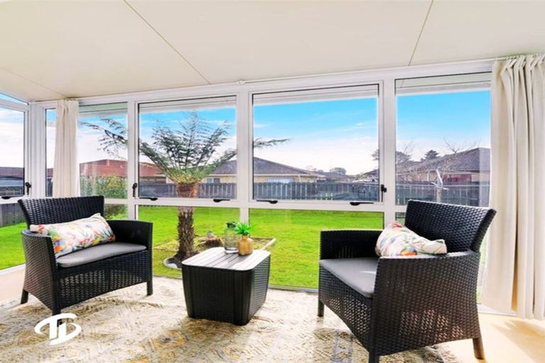 Photo of property in 68 Old Wairoa Road, Papakura, 2110