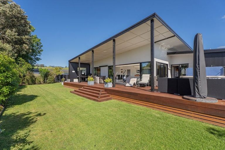 Photo of property in 10 Voyager Place, Cooks Beach, Whitianga, 3591