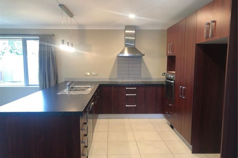 Photo of property in 692 Avonside Drive, Avonside, Christchurch, 8061