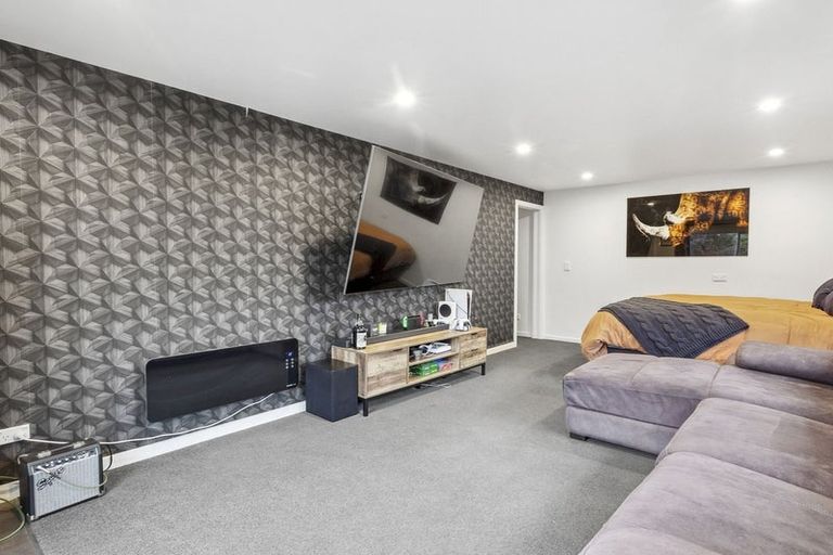 Photo of property in 203 Taieri Road, Kaikorai, Dunedin, 9010