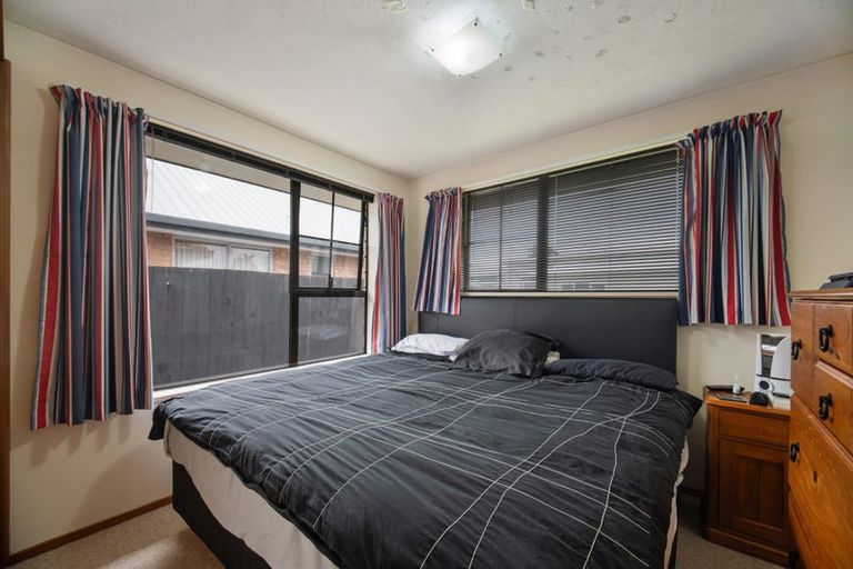 Photo of property in 14 Takaro Avenue, Sockburn, Christchurch, 8042
