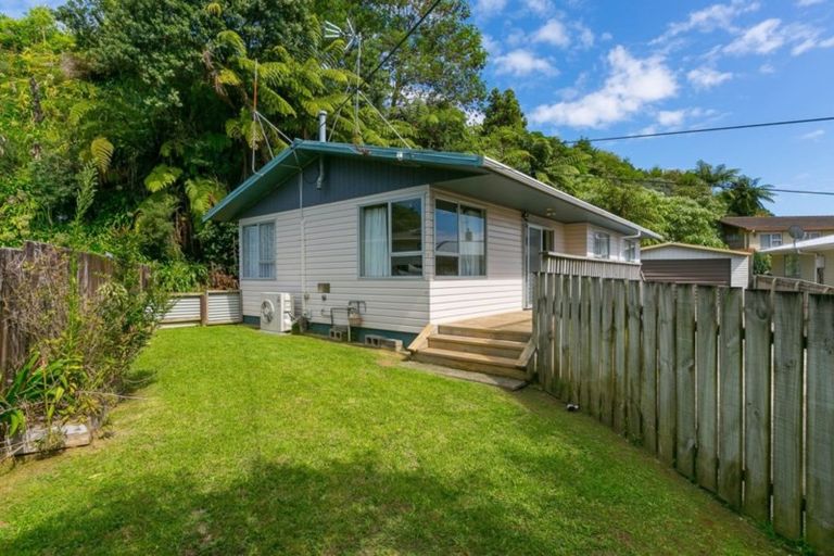Photo of property in 54 Seaview Road, Marfell, New Plymouth, 4310