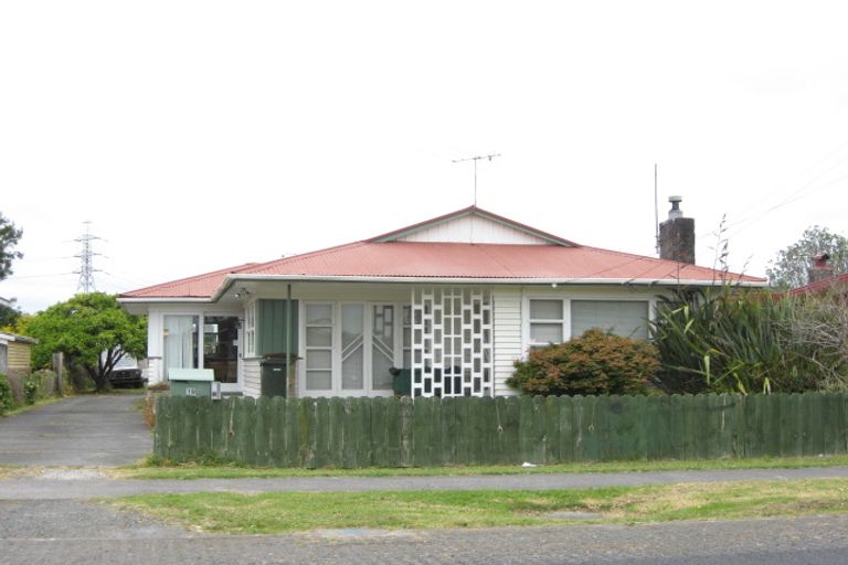 Photo of property in 19 Station Road, Takanini, 2112