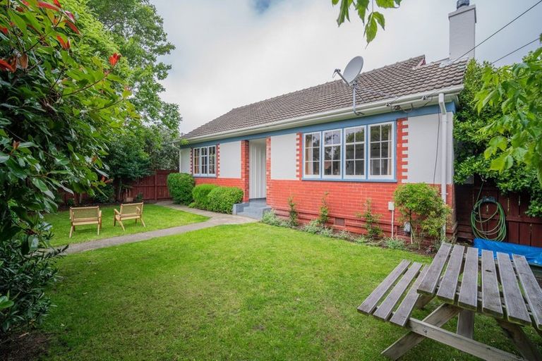 Photo of property in 6 Hammond Place, Spreydon, Christchurch, 8024