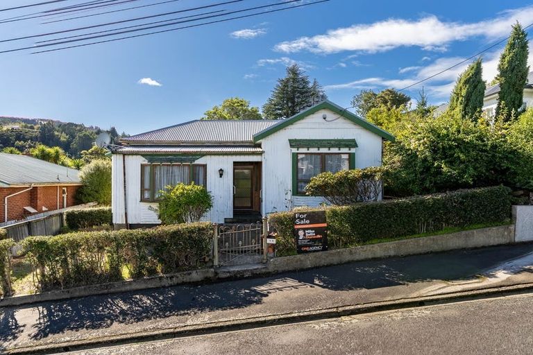 Photo of property in 13 Mechanic Street, North East Valley, Dunedin, 9010