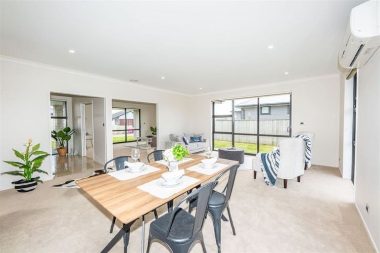 Photo of property in 5 Milano Lane, Wigram, Christchurch, 8025