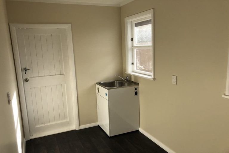 Photo of property in 69 Long Melford Road, Awapuni, Palmerston North, 4412