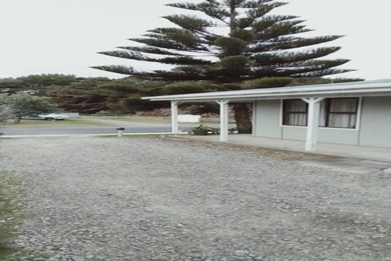 Photo of property in 157 Kahukura Avenue, Waitarere Beach, Levin, 5510