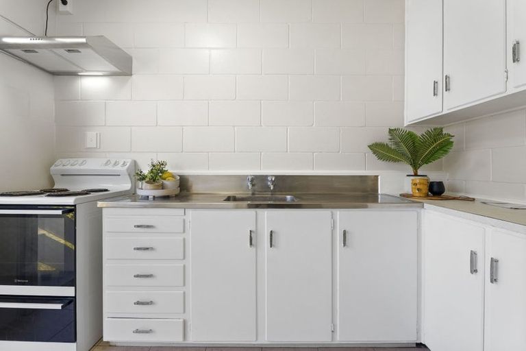 Photo of property in 5/23 Orams Road, Hillpark, Auckland, 2102