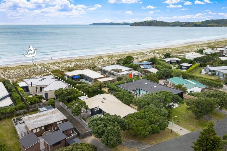 Photo of property in 25 Esme Grove, Omaha, 0986