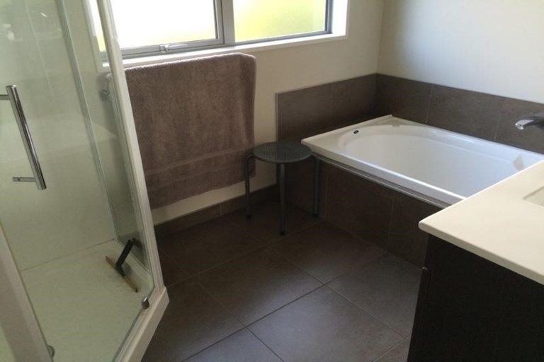 Photo of property in 70 Mount Iron Drive, Wanaka, 9305