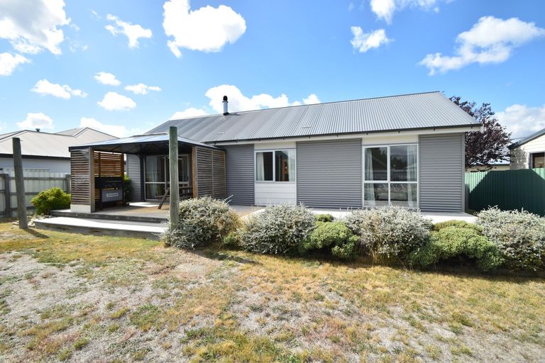 Photo of property in 85 Totara Drive, Twizel, 7901