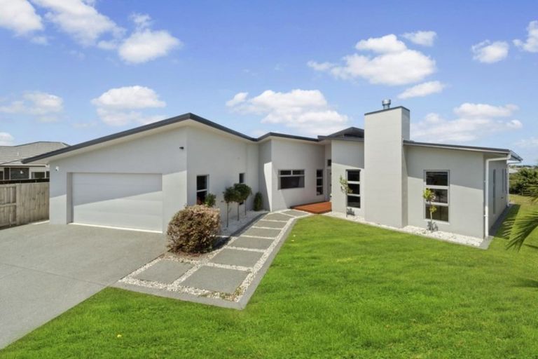 Photo of property in 35 Mataroa Crescent, Flagstaff, Hamilton, 3210