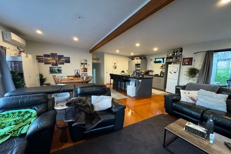 Photo of property in 7 Tavern Road, Silverdale, 0932