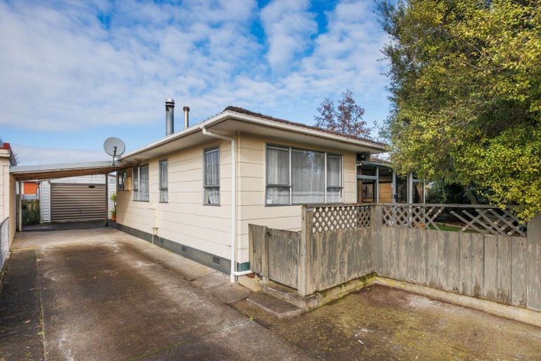 Photo of property in 11 Cascade Crescent, Westbrook, Palmerston North, 4412
