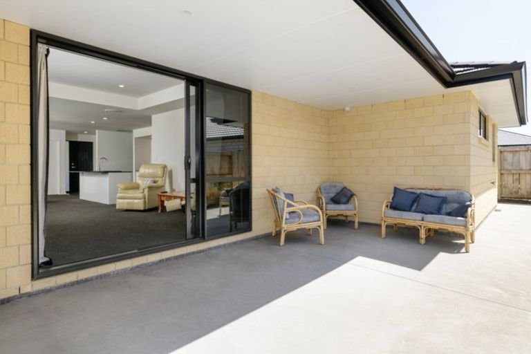 Photo of property in 9 Kahuparere Crescent, Pyes Pa, Tauranga, 3112