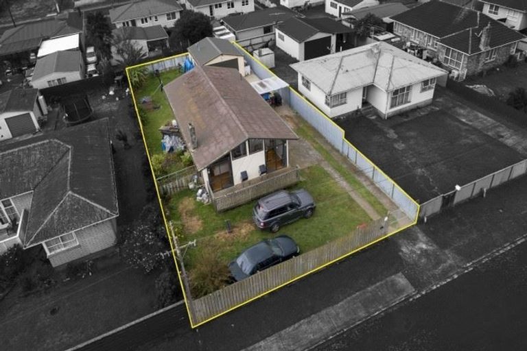 Photo of property in 11 Parker Crescent, Otara, Auckland, 2023