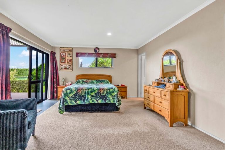 Photo of property in 325a Awai Road, Tarurutangi, New Plymouth, 4372