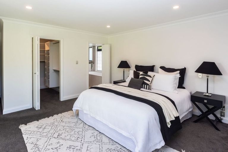 Photo of property in 16 Makora Street, Fendalton, Christchurch, 8041