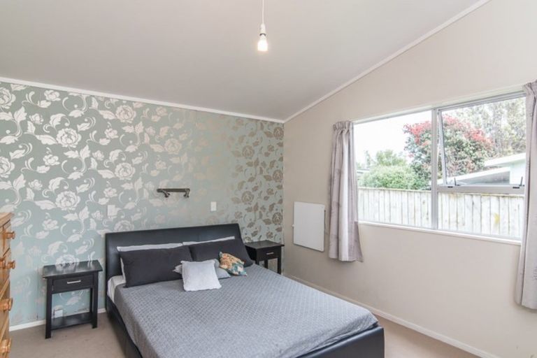 Photo of property in 86 Aorangi Road, Paraparaumu, 5032