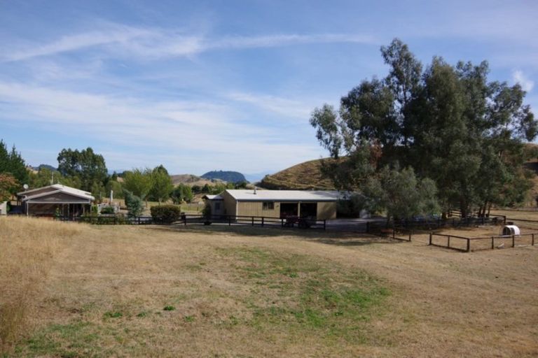 Photo of property in 1000 Mapara Road, Kinloch, Taupo, 3385