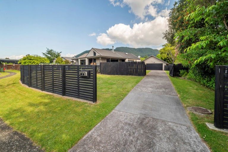 Photo of property in 11 Streamdale Place, Ngongotaha, Rotorua, 3010