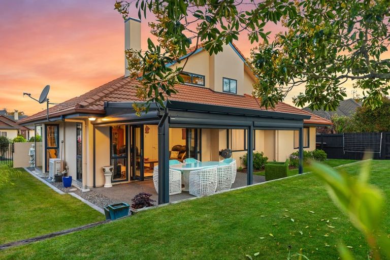 Photo of property in 12 Doneraille Place, Bethlehem, Tauranga, 3110