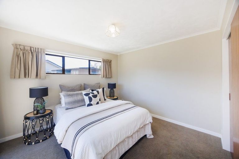 Photo of property in 44 Chippendale Crescent, Highbury, Palmerston North, 4412