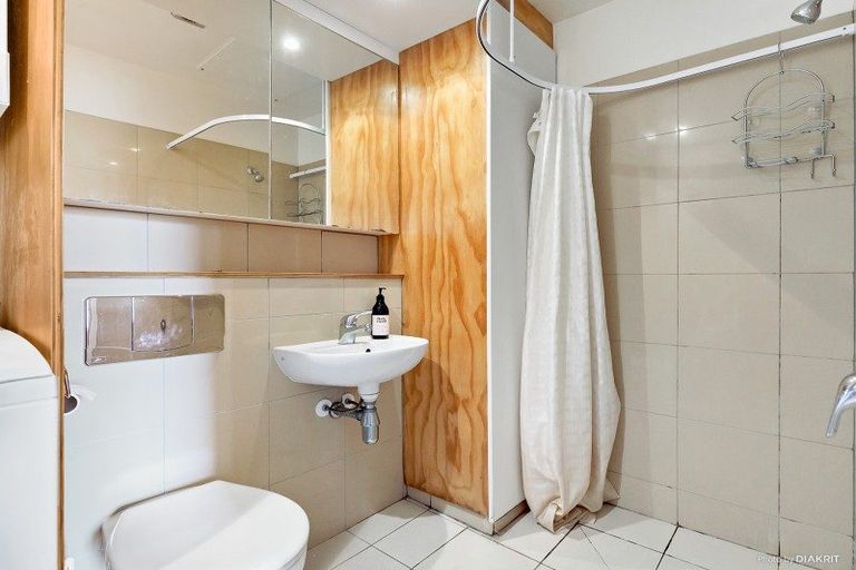 Photo of property in First House Apartments, 2/4 Frederick Street, Te Aro, Wellington, 6011