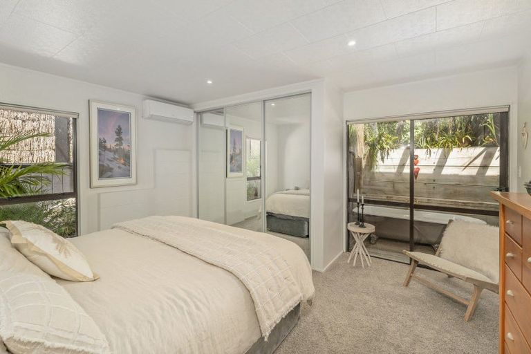 Photo of property in 112 Marram Place, Matarangi, Whitianga, 3592